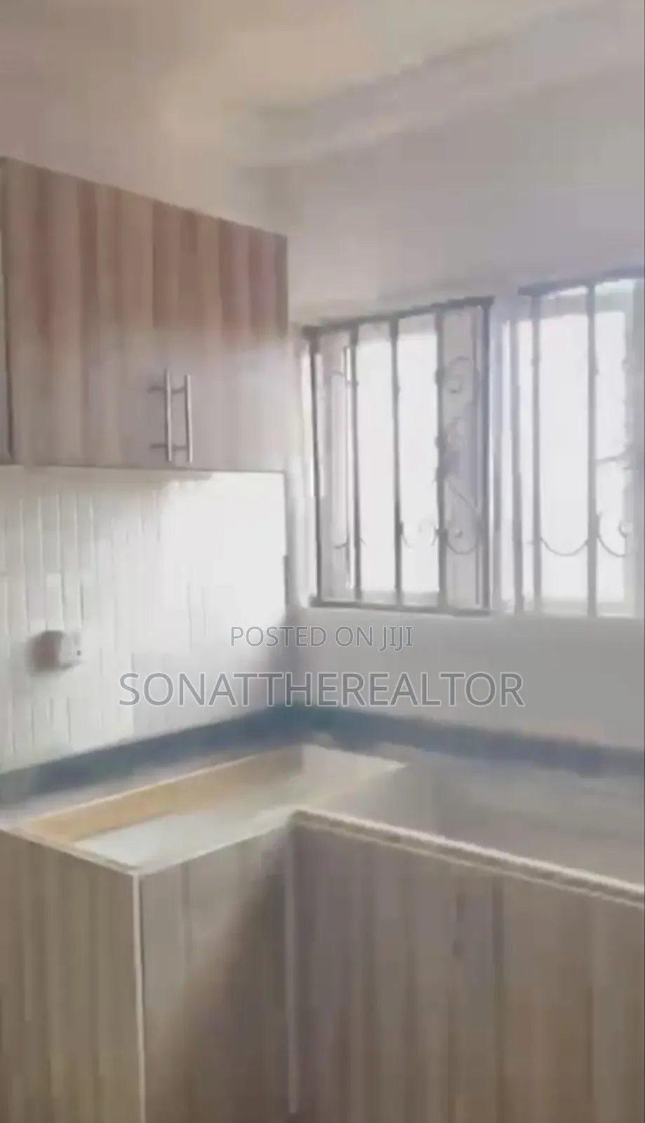 3bdrm Apartment in Golden Palace, Akala Express for rent in Akala Express