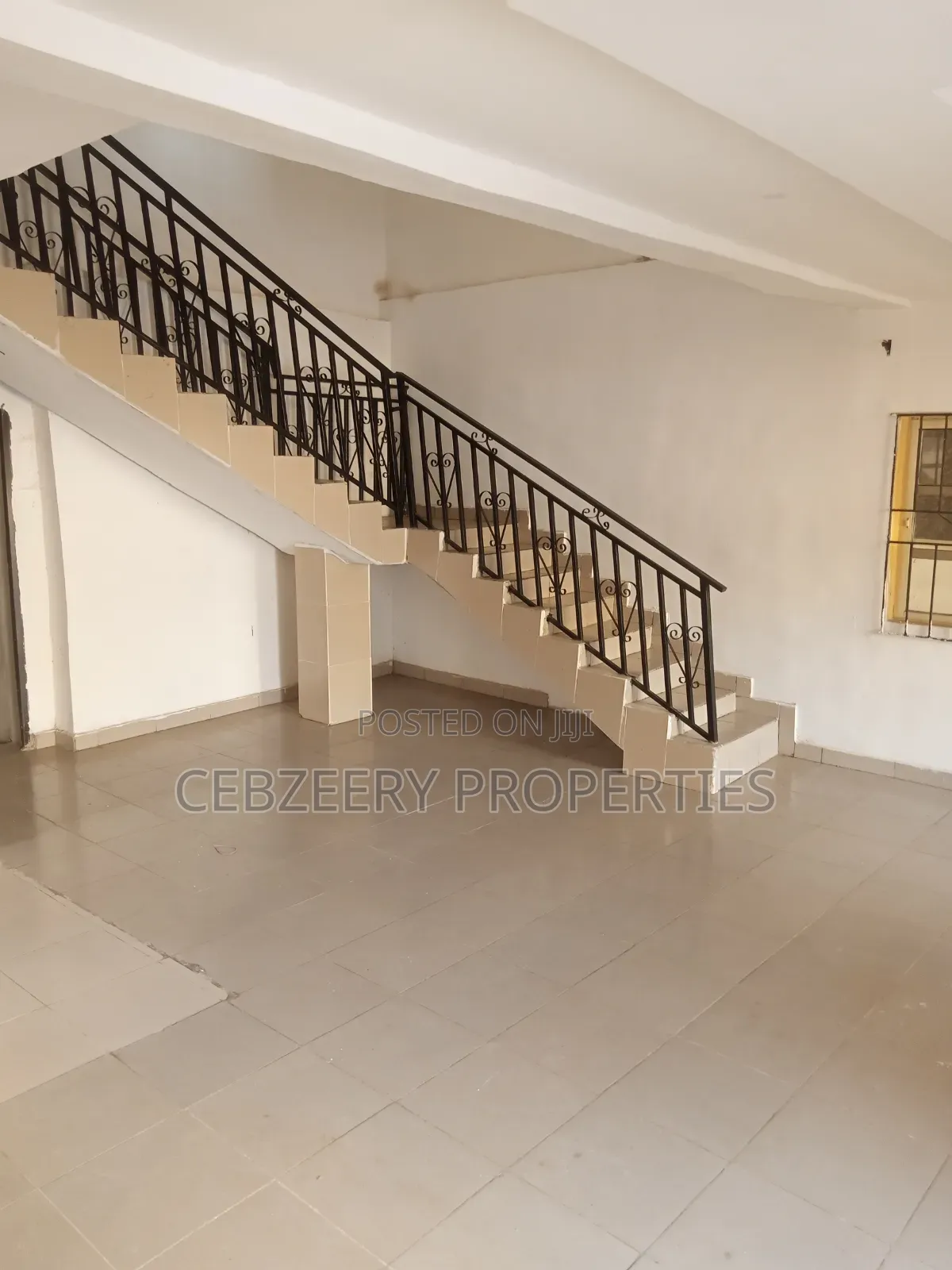 4bdrm Duplex in Unique Estate, Ifo for rent in Ifo