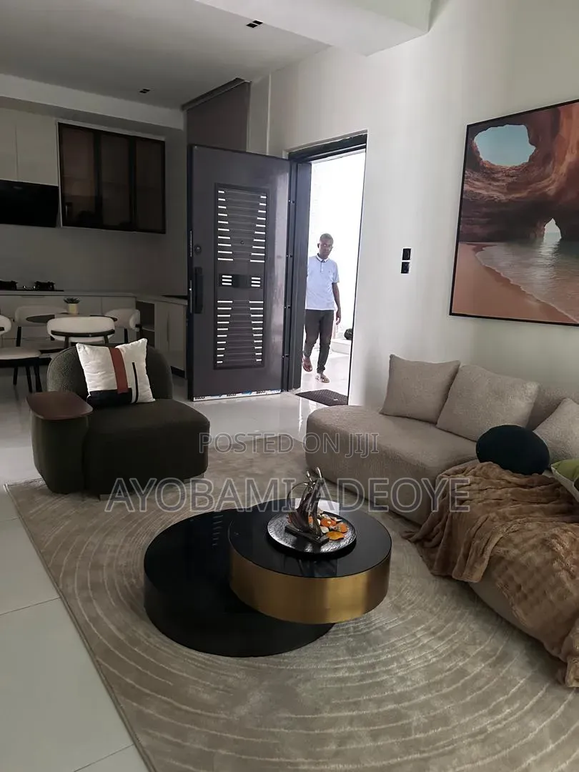 2bdrm Apartment in Seagate Estate Ikate for sale in Ikate