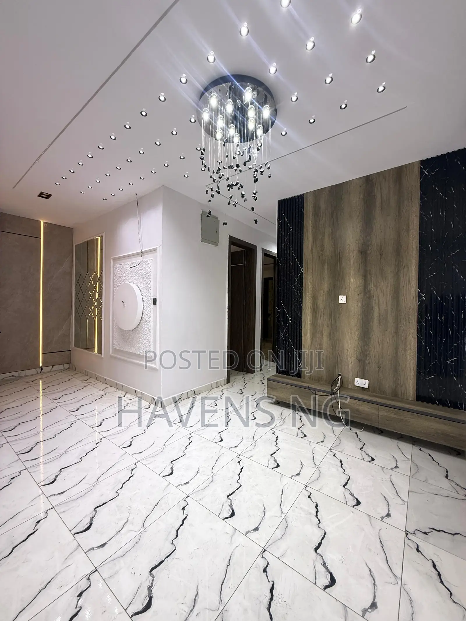 4bdrm Duplex in Ikota for sale in Ikota
