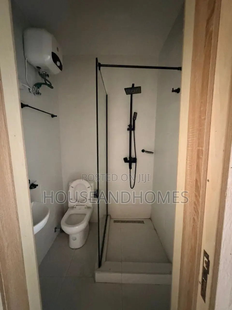 4bdrm Maisonette in Lekki Phase 1 for rent in Lekki Phase 1