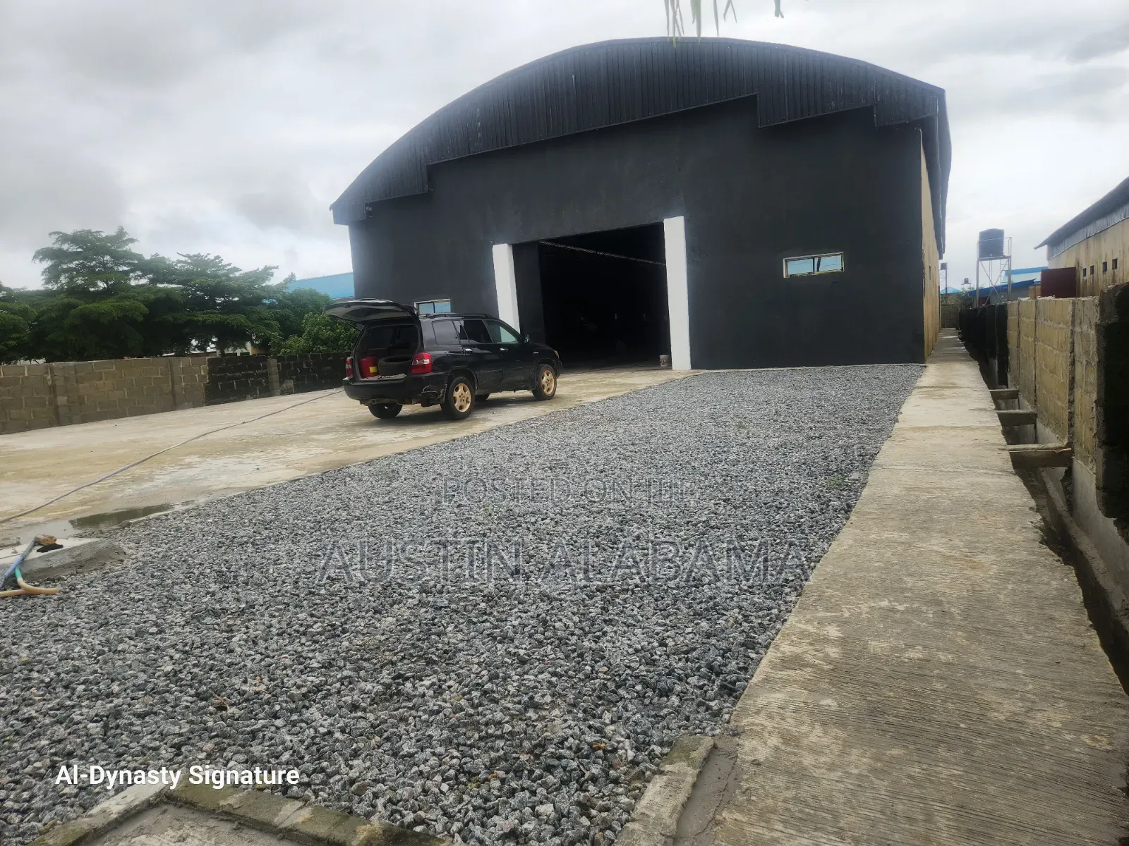 **For SALE – Prime Commercial Warehouse, Lekki-Epe Expressway in Igando-Oloja