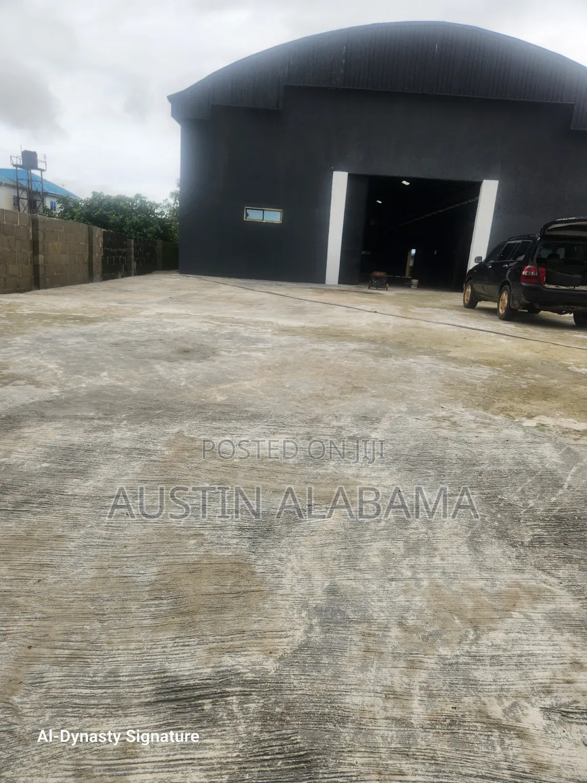 **For SALE – Prime Commercial Warehouse, Lekki-Epe Expressway in Igando-Oloja