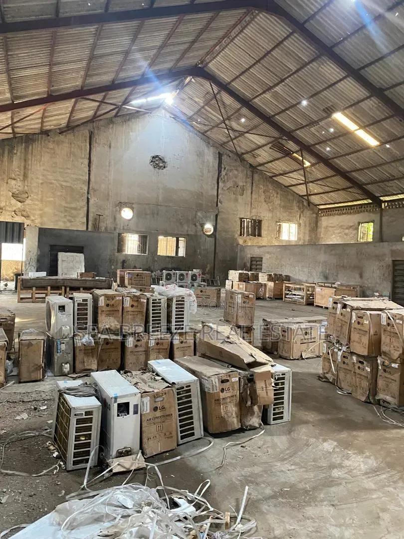 Massive Warehouse for Sale in Oke-Afa