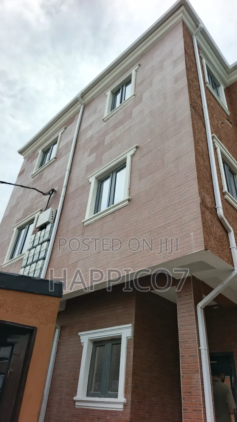 Mini Flat in Iwaya for rent in Iwaya