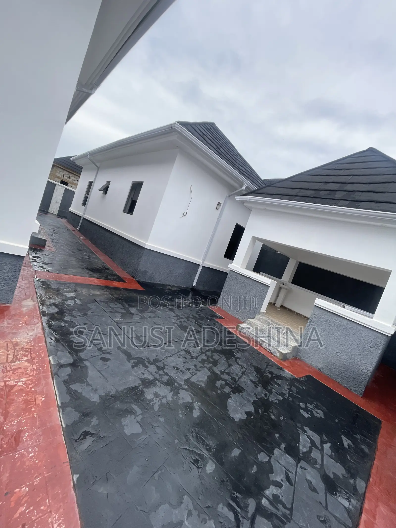 4bdrm Bungalow in Gwarimpa Estate By, Gwarinpa for sale in Gwarinpa
