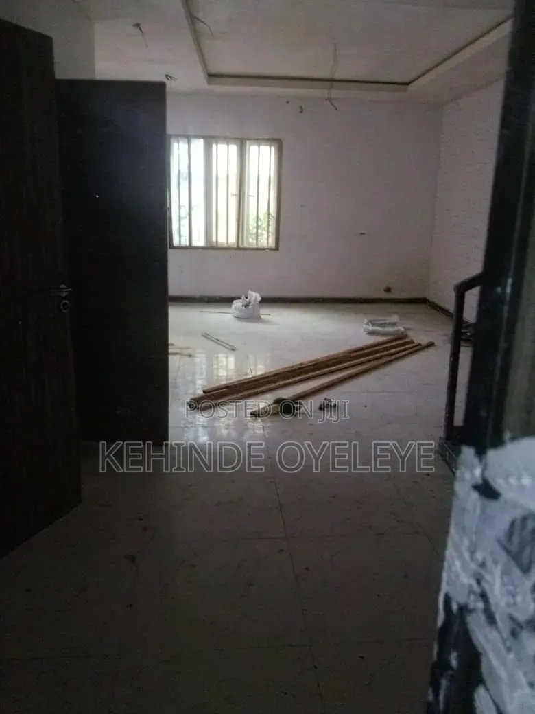 4bdrm House in Ilasan Estate for rent in Ilasan