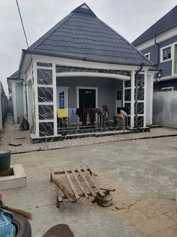 Furnished 4bdrm Bungalow in Oluwalogbon Ayobo for sale in Ayobo