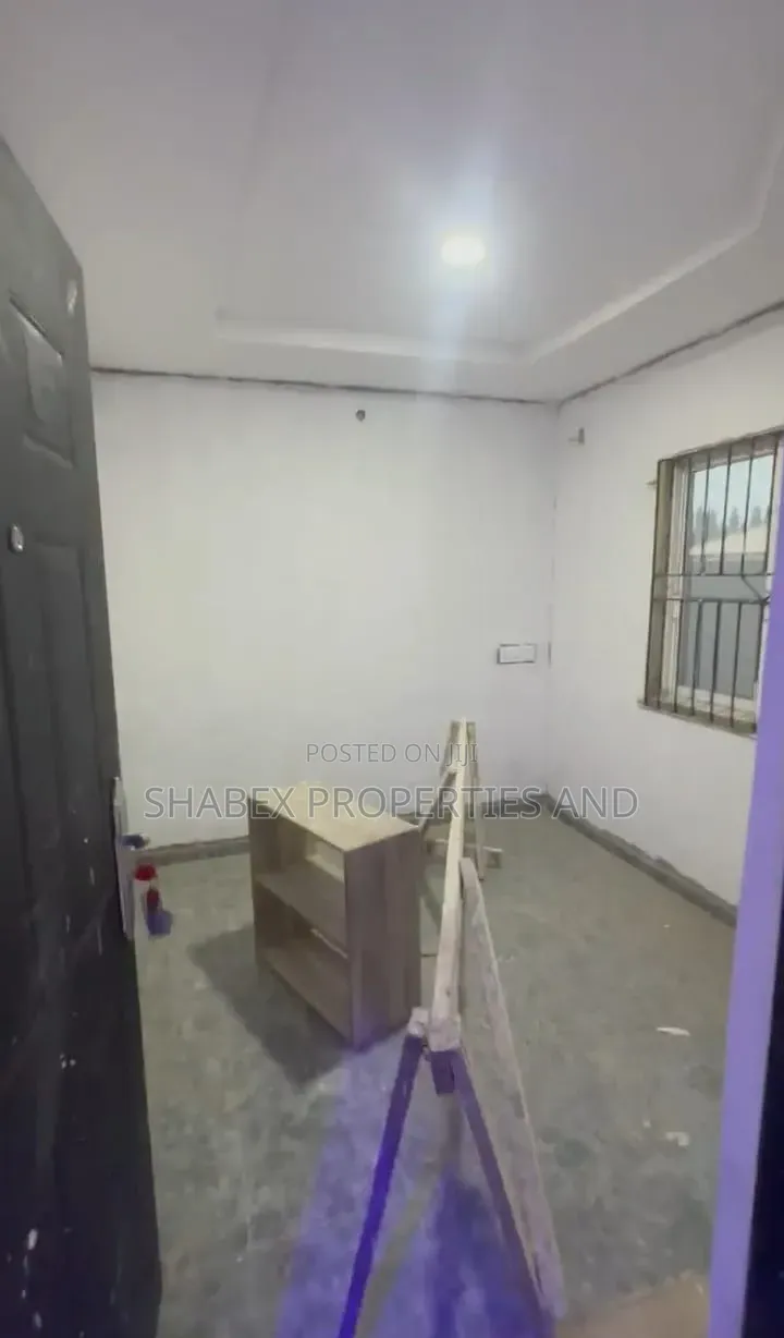1bdrm Apartment in Epe for rent in Epe