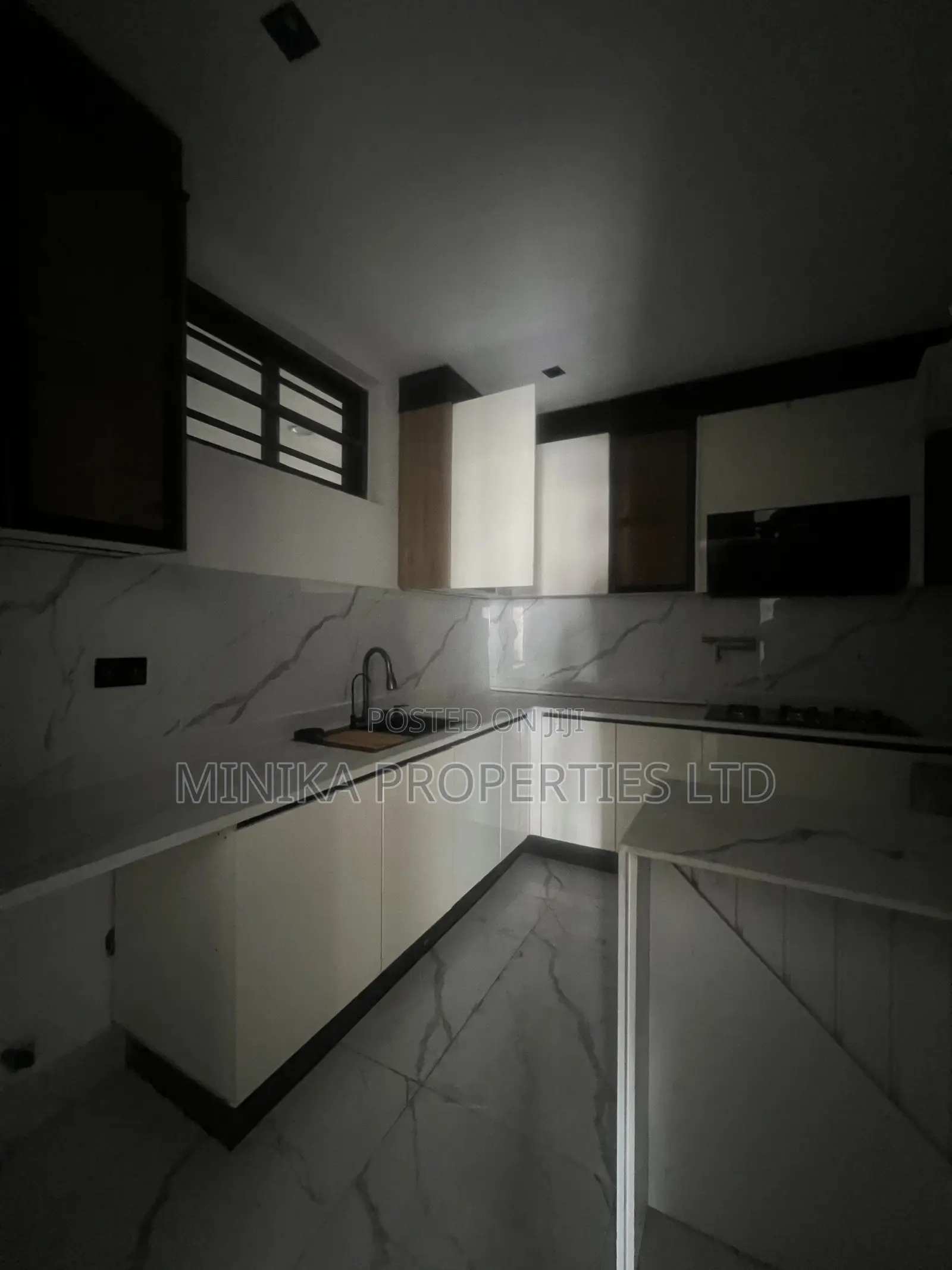 2bdrm Apartment in Phase 1 for sale in Lekki Phase 1
