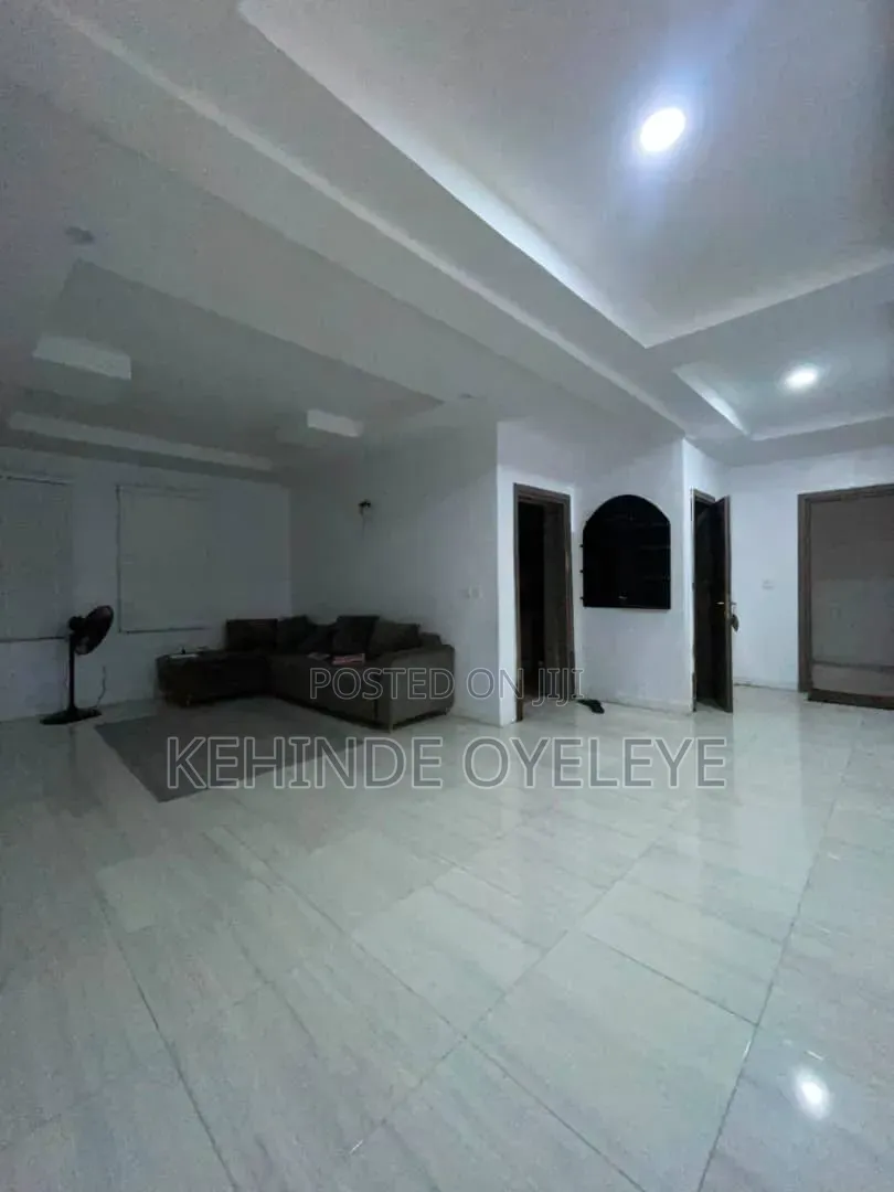 1bdrm House in Chevron for rent in Chevron