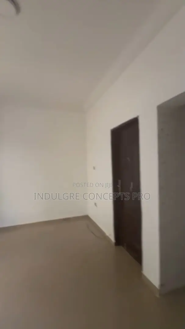 4bdrm Duplex in Pheight Estate, Lugbe District for rent in Lugbe District