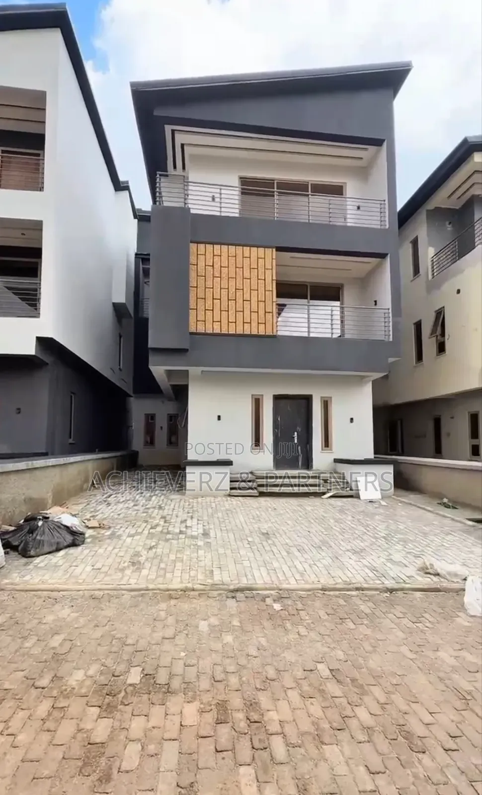 4bdrm Duplex in Mabushi for rent in Mabushi