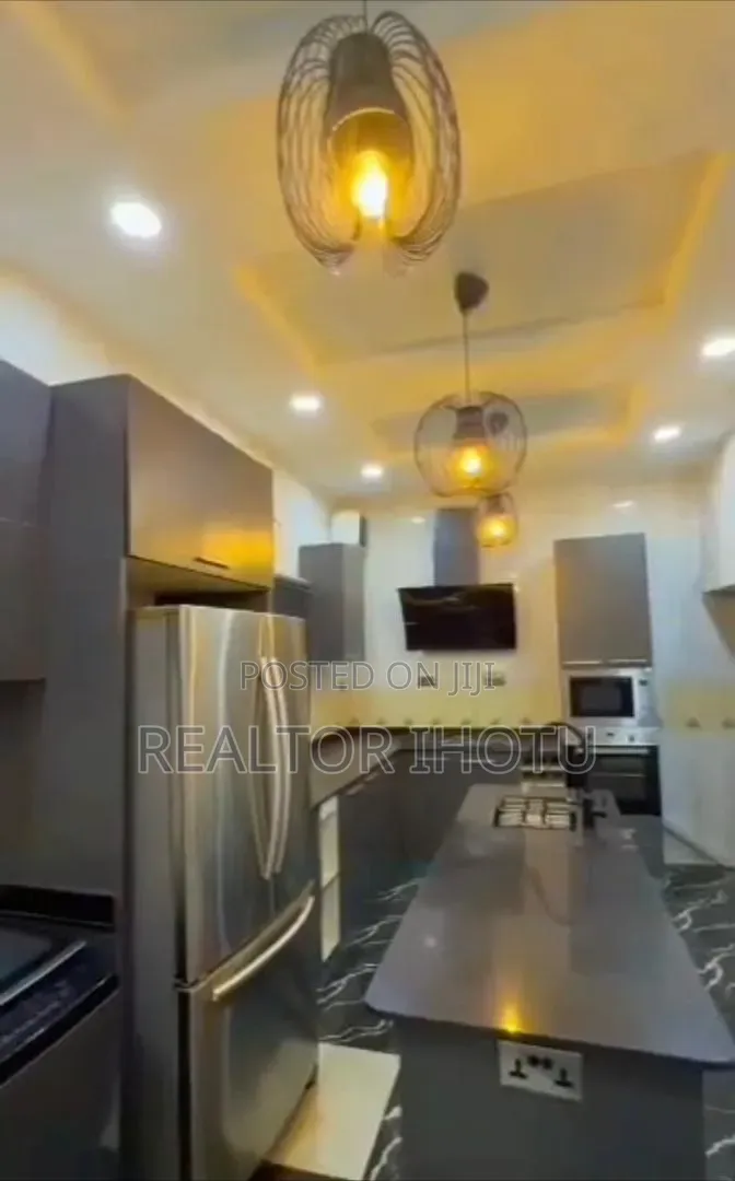 Furnished 3bdrm Duplex in Idu Industrial for sale in Idu Industrial