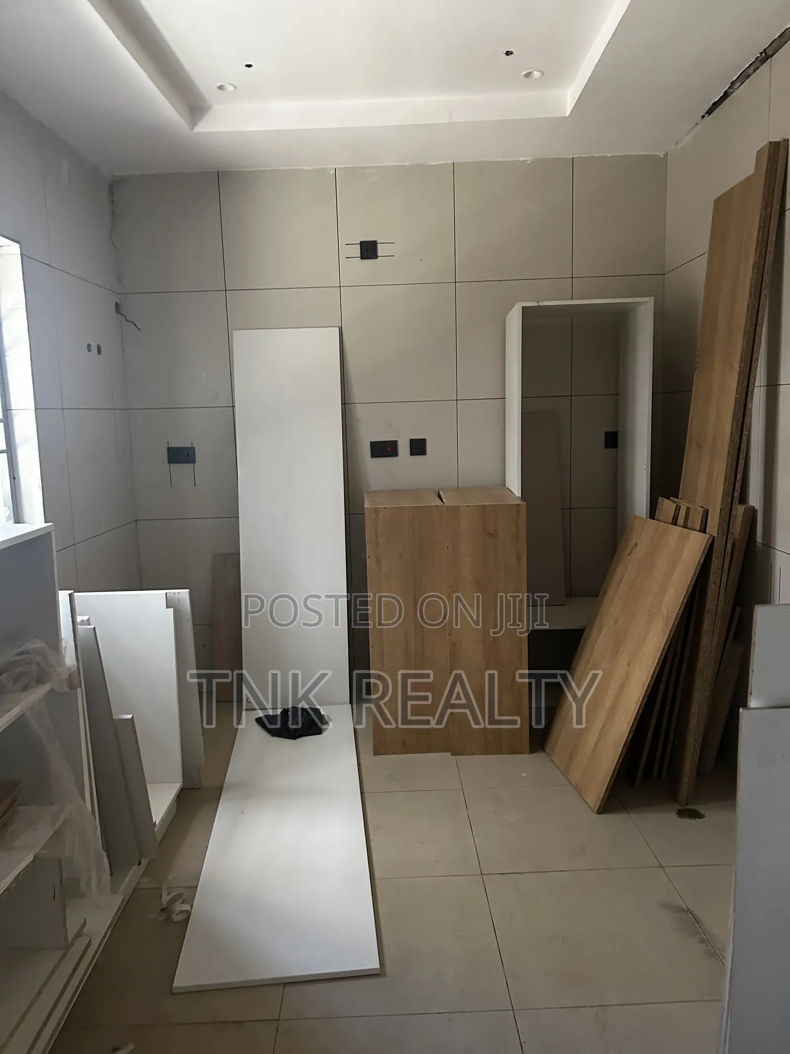 Furnished 5bdrm Duplex in Jahi for sale in Jahi