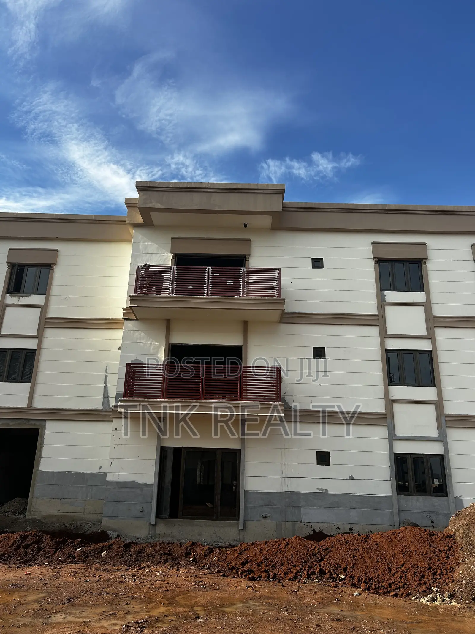 3bdrm Block of Flats in Jahi for sale in Jahi