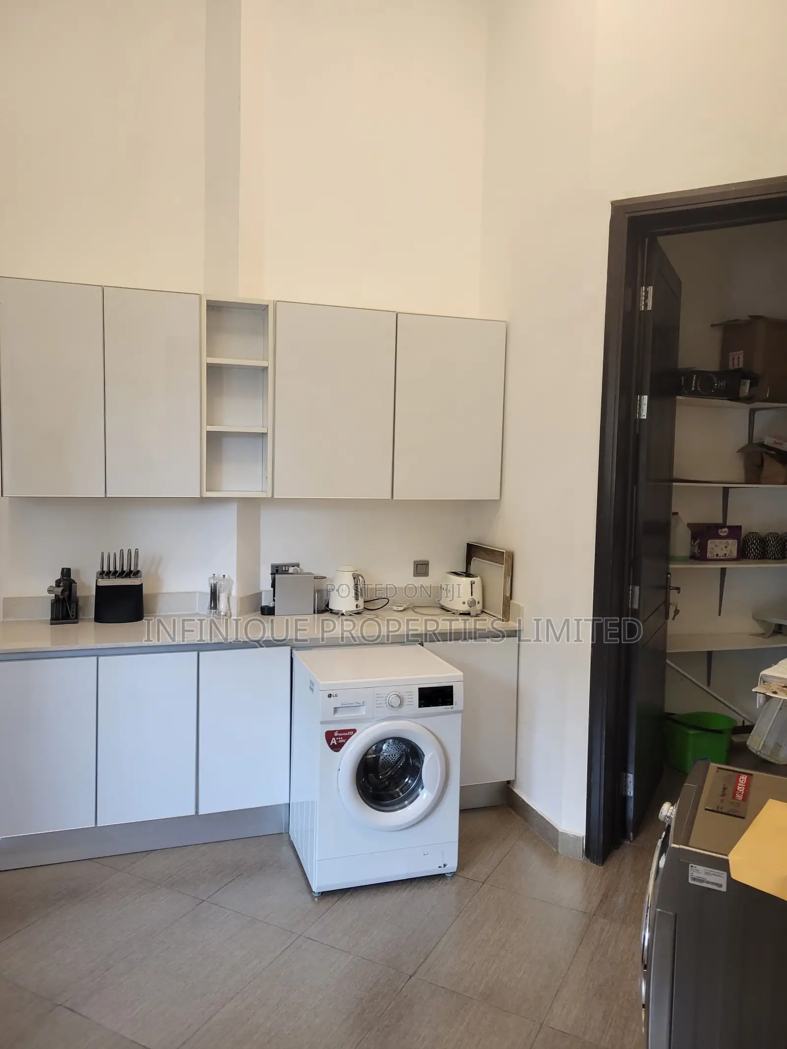 Furnished 3bdrm Maisonette in Ikoyi for rent in Ikoyi