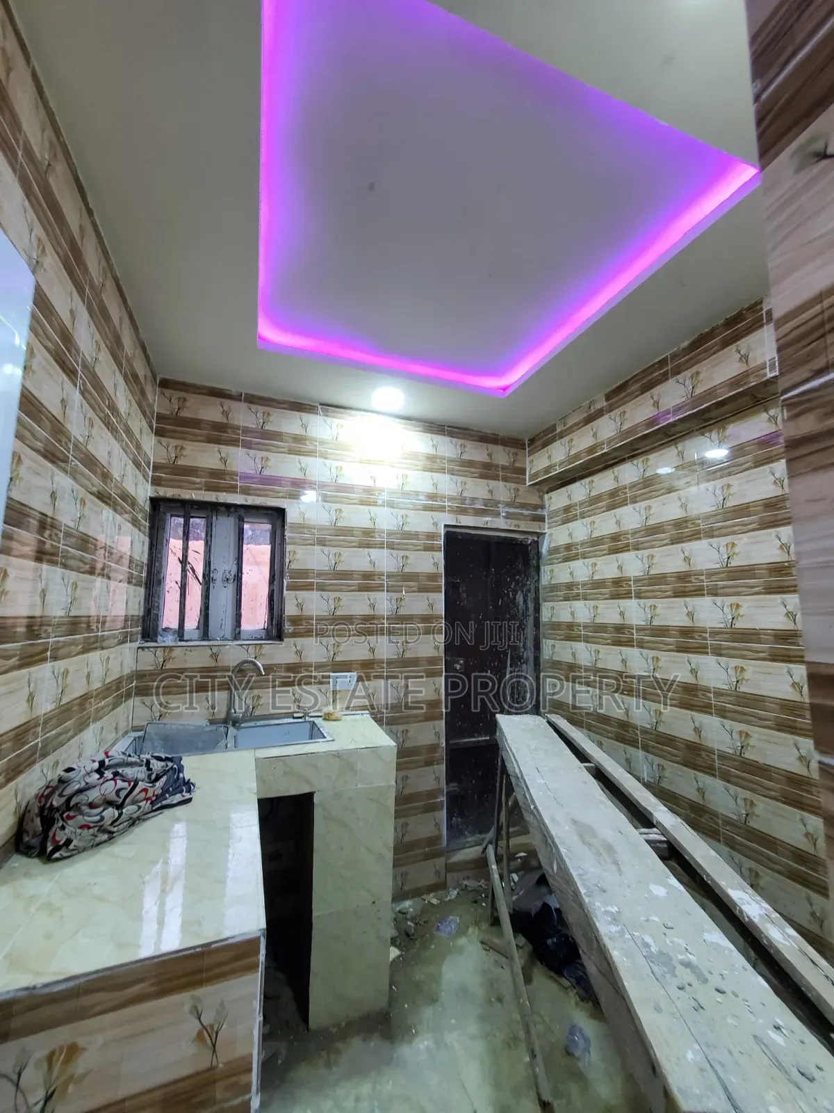 3bdrm Apartment in Shell Corporative, Eneka for sale in Eneka