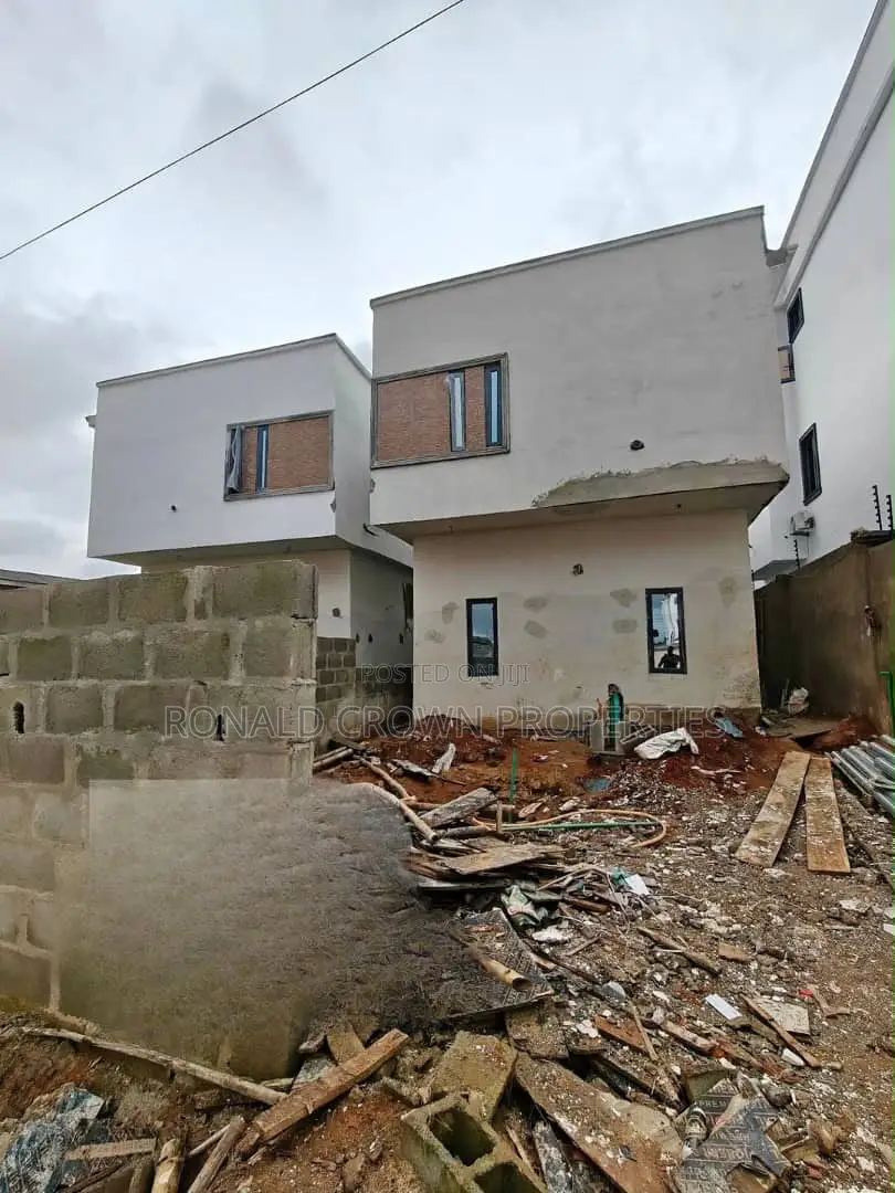 3bdrm Duplex in Magodo Isheri for sale in Magodo Isheri