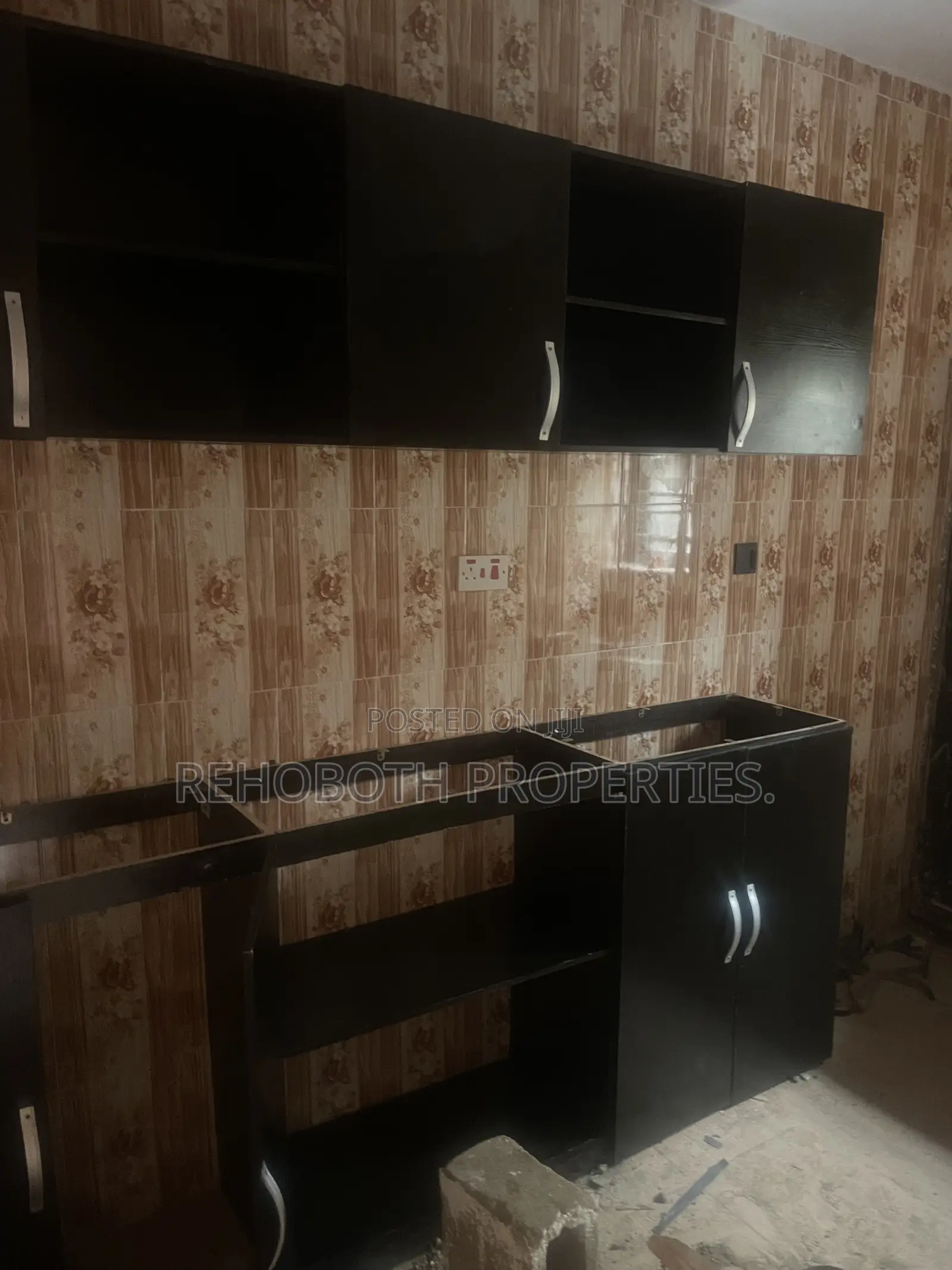 1bdrm Bungalow in Ire Akari Quaters, Akala Express for rent in Akala Express