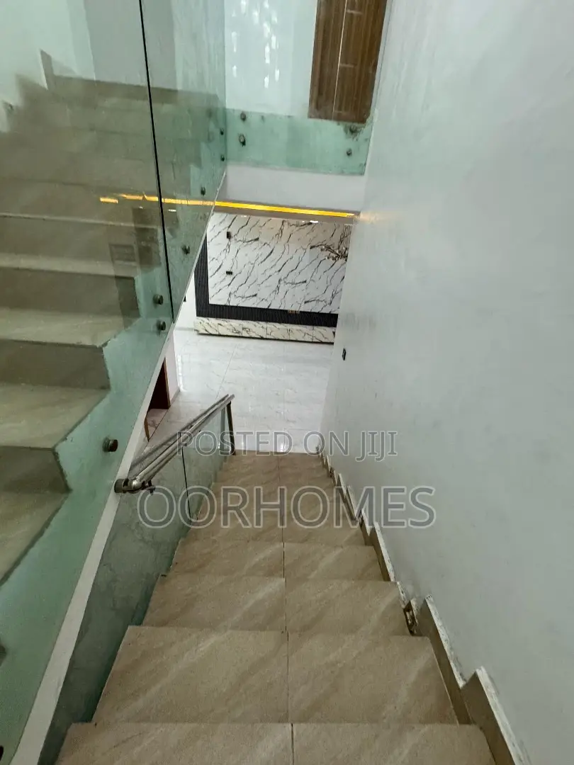 5bdrm Duplex in Abraham Adesanya Estate for sale in Abraham Adesanya Estate