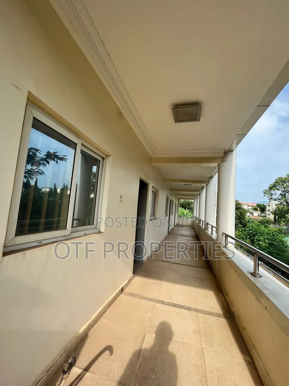 12bdrm Block of Flats in Utako for sale in Utako