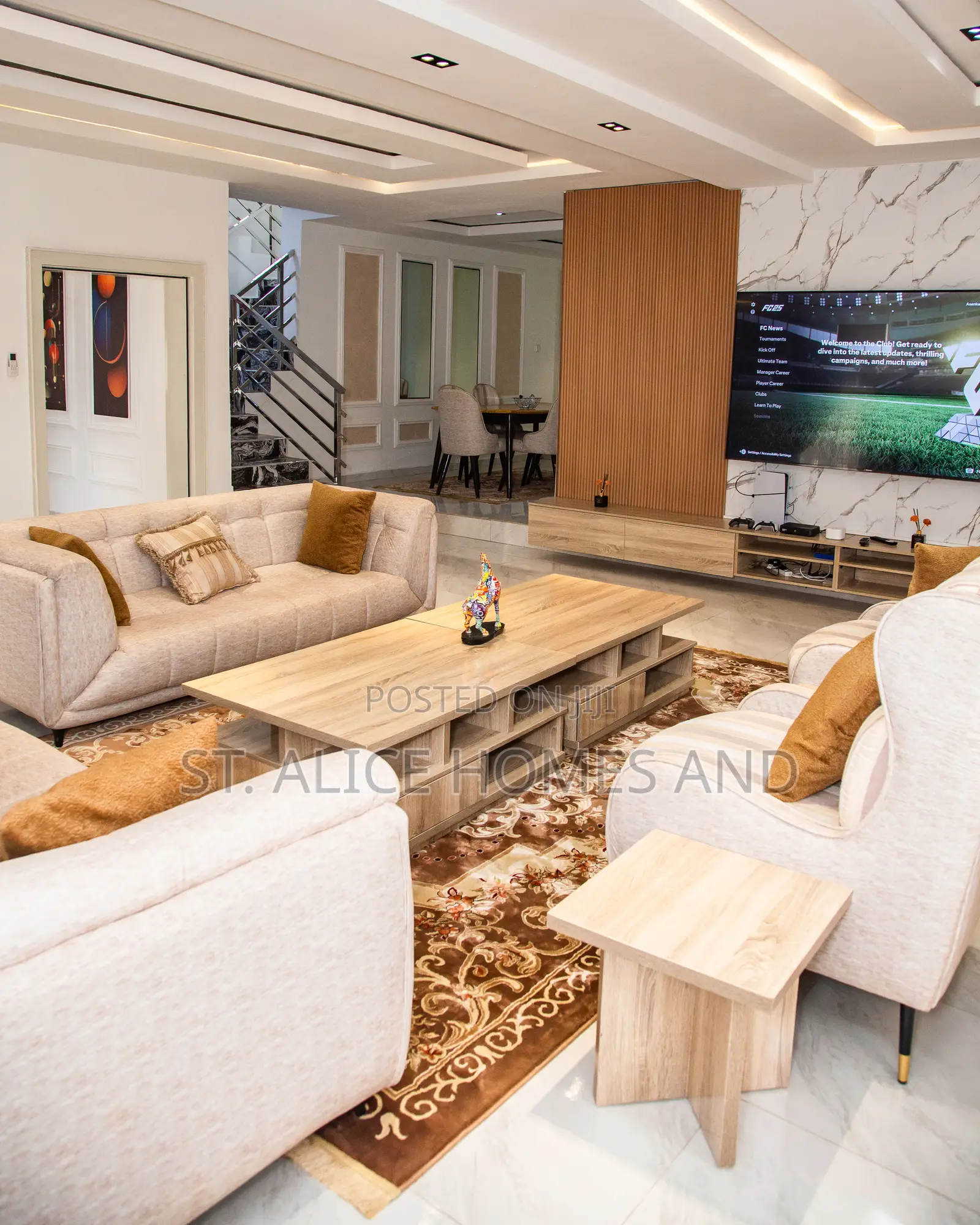 Asaka Amara 4 Bedroom Apartment With Furnished Luxurious Office in Central Business District
