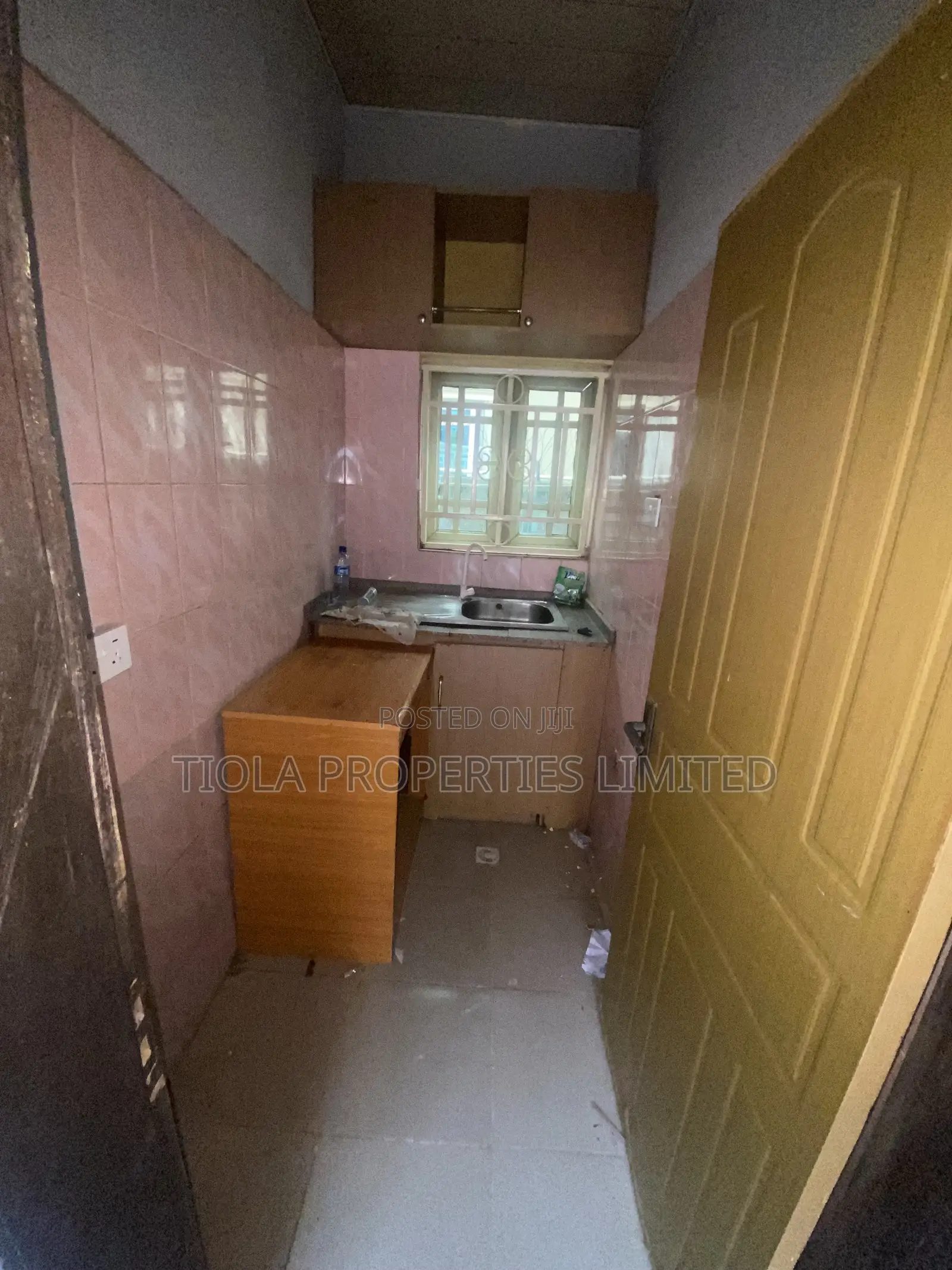 Mini Flat in Penthouse Estate, Sabon Lugbe for rent in Sabon Lugbe