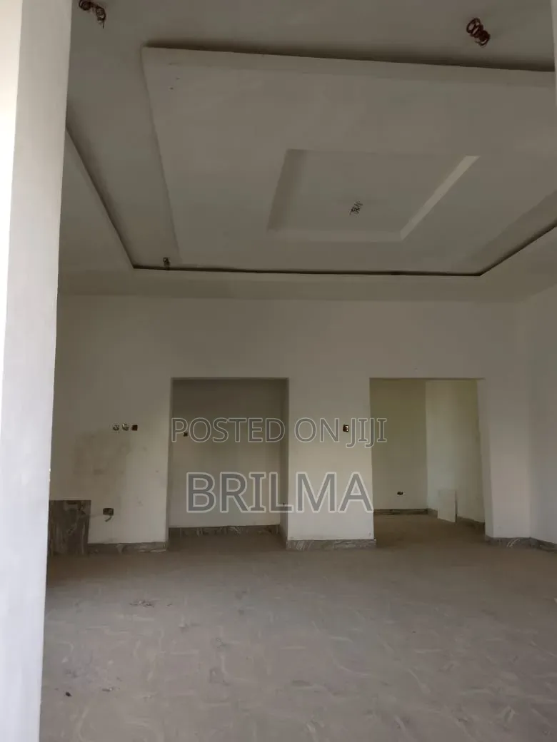 4 Bedroom Standalone Duplex (Office Space) in Kaura for Rent in Kaura