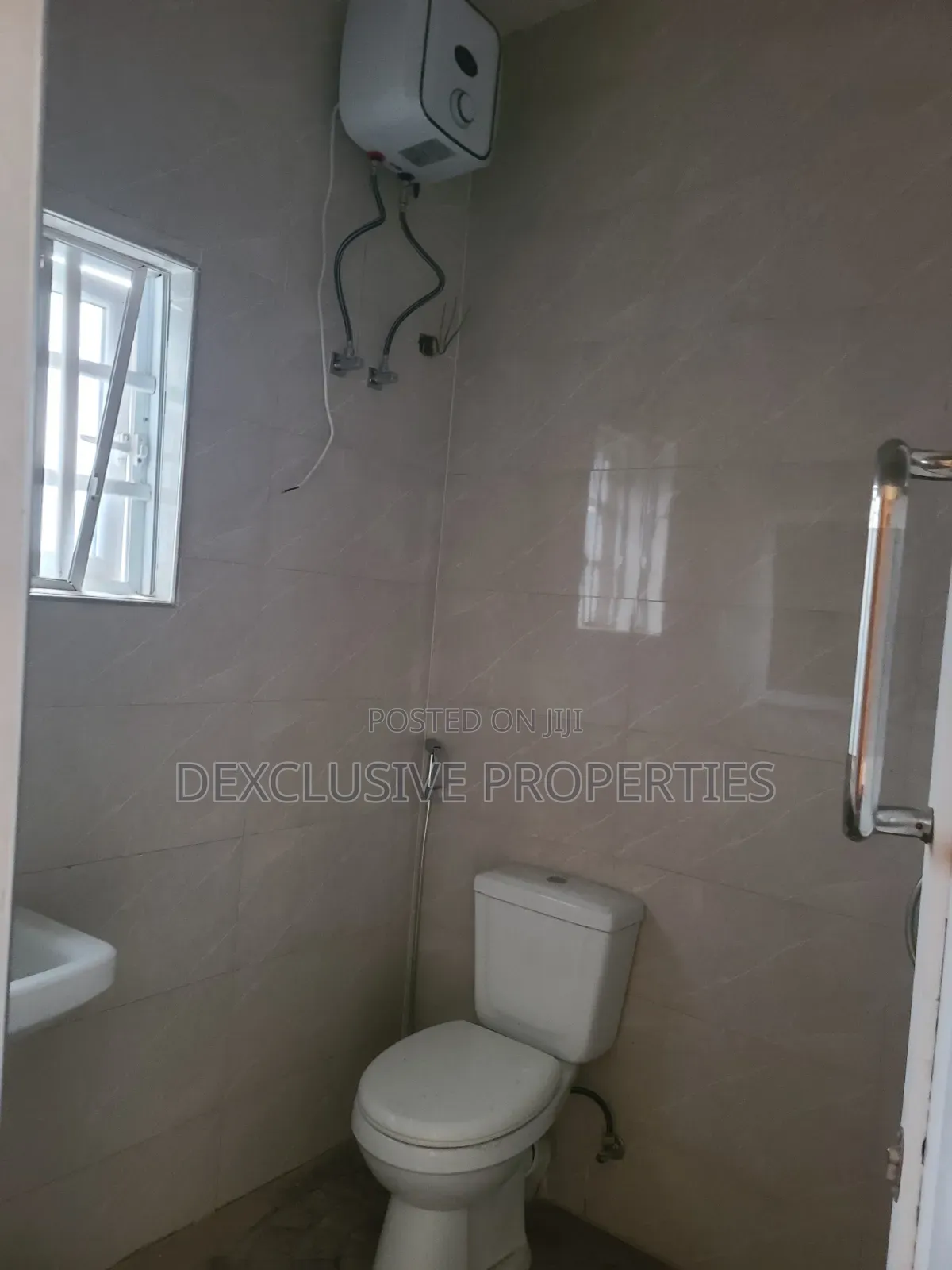 3bdrm Block of Flats in Magodo Shangisha for rent in GRA Phase 2 Shangisha