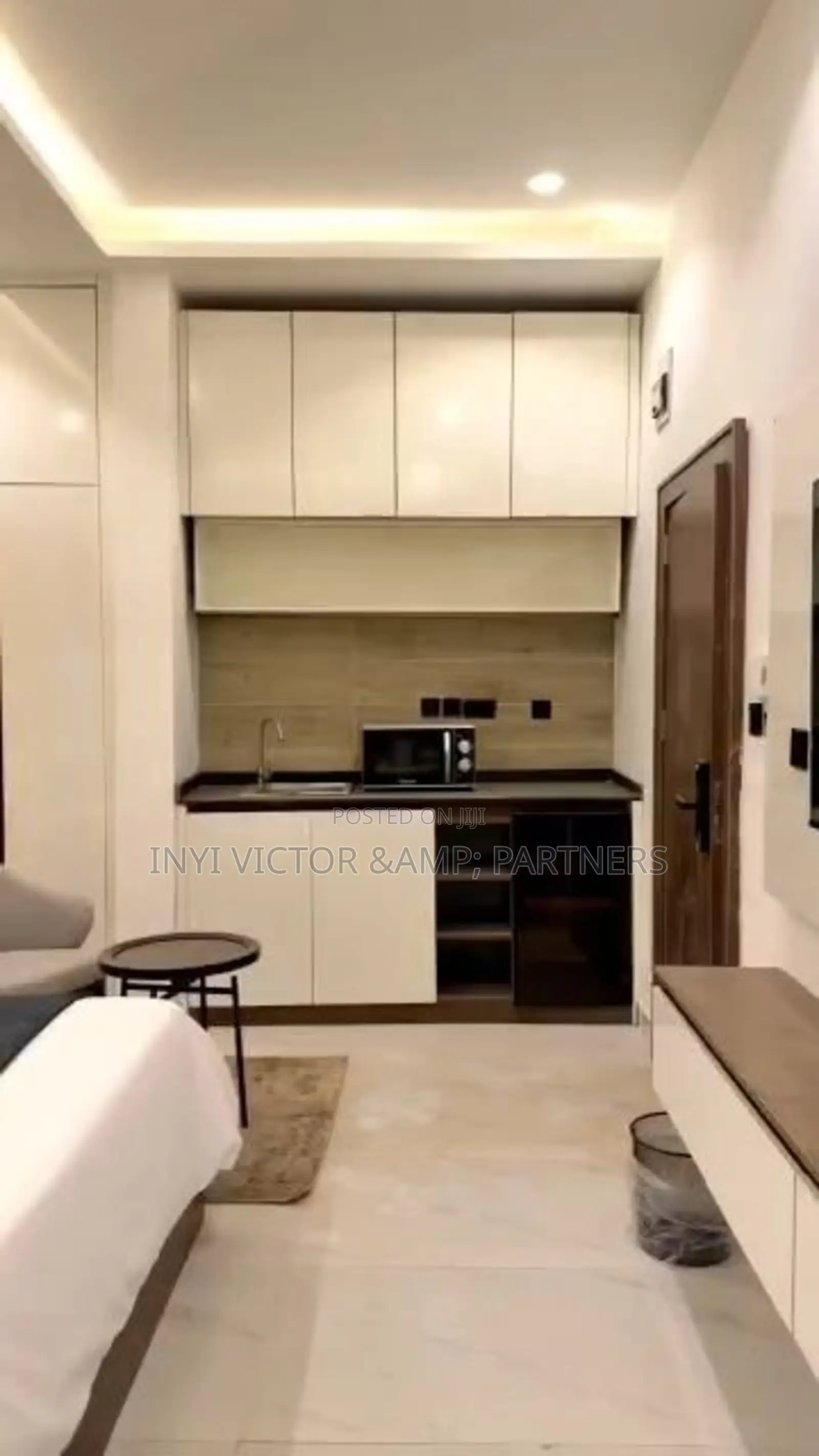 Hotel for Sale (Fully Furnished and Serviced) in Durumi
