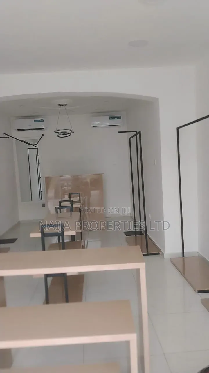 Shop/Office Space Directly on a Major Road at Lekki Phase 1 for Rent in Lekki Phase 1