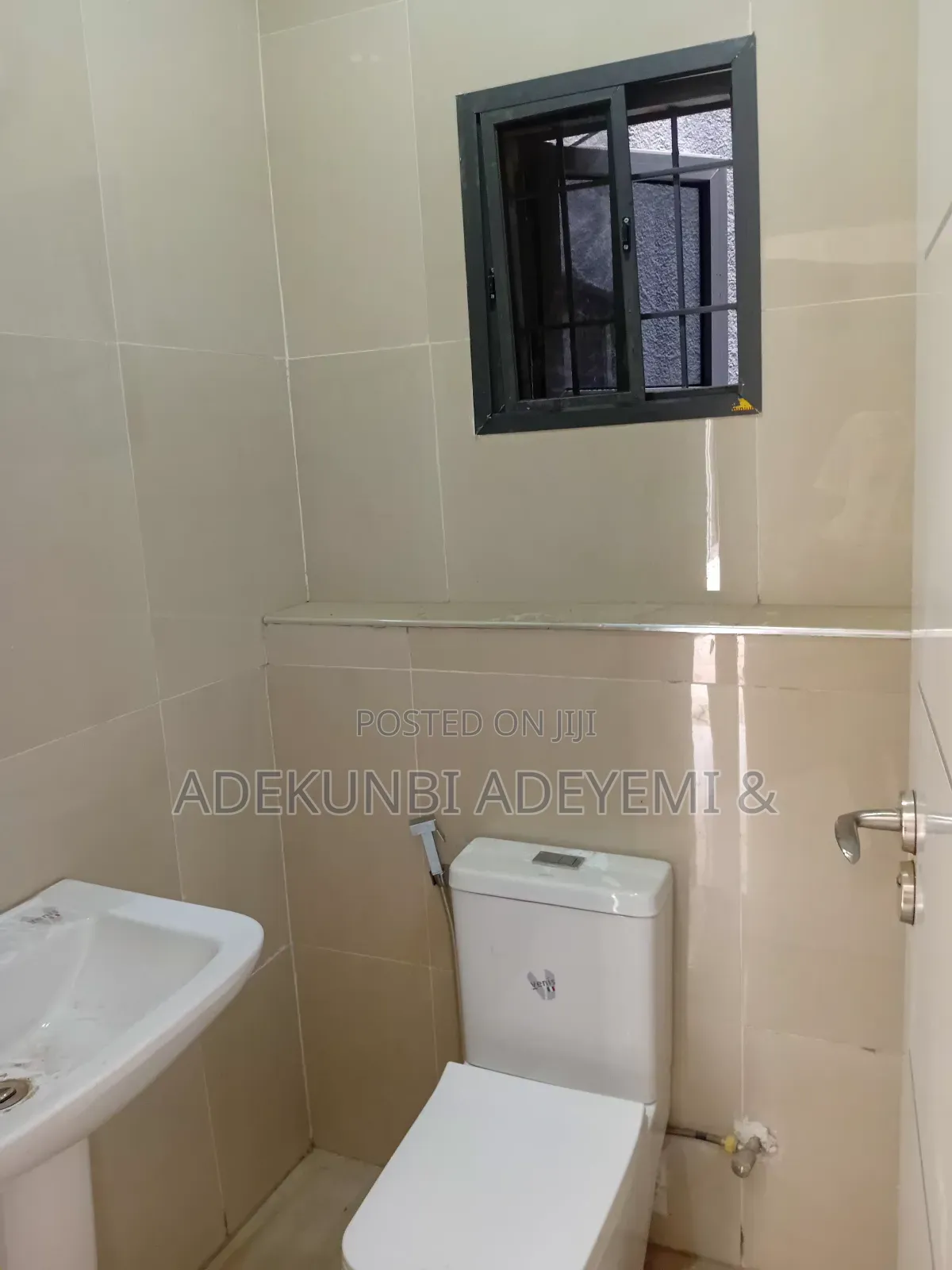 4bdrm Townhouse/Terrace in Jahi for sale in Jahi
