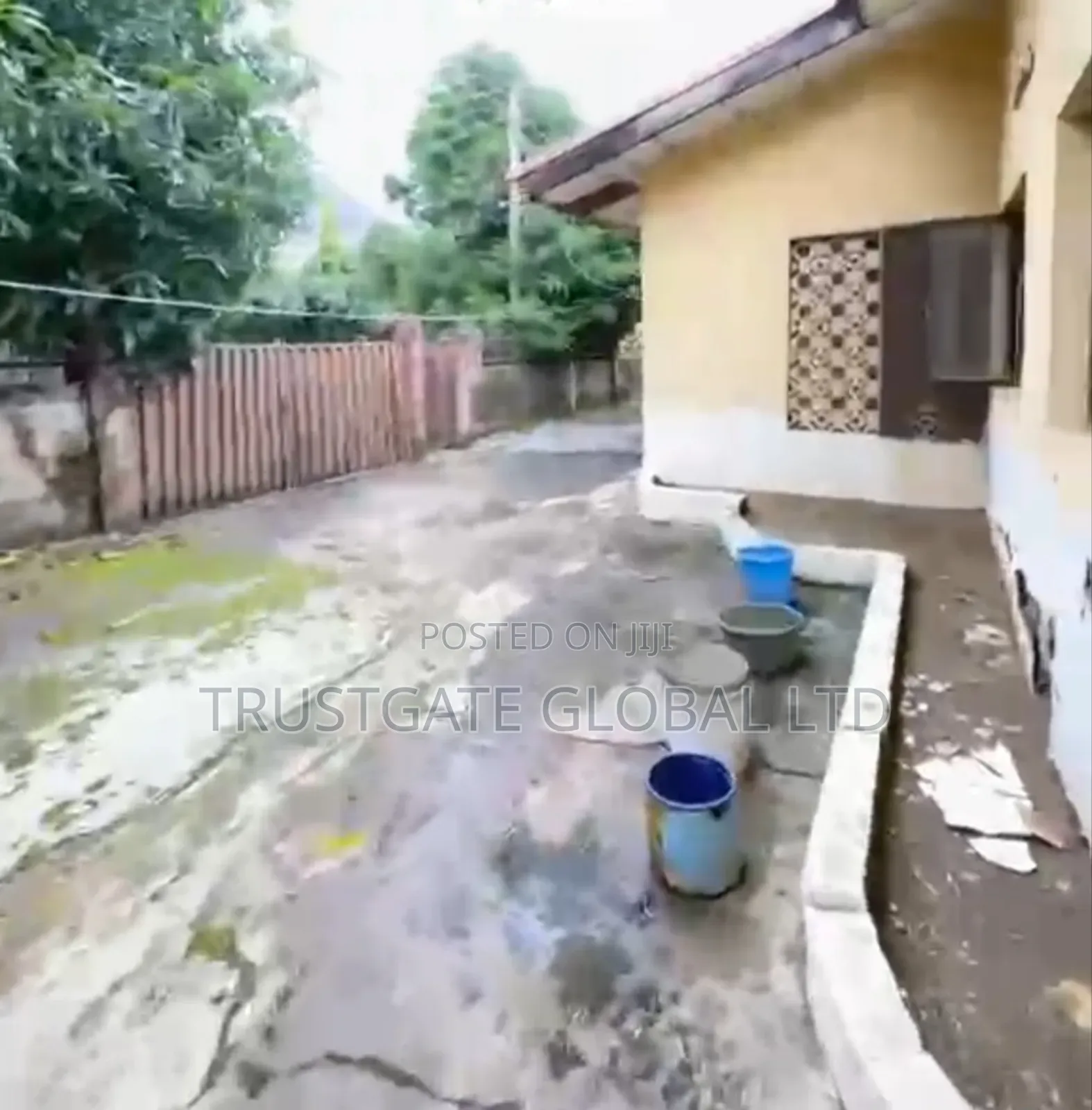 3bdrm Bungalow in Life Camp for sale in Life Camp