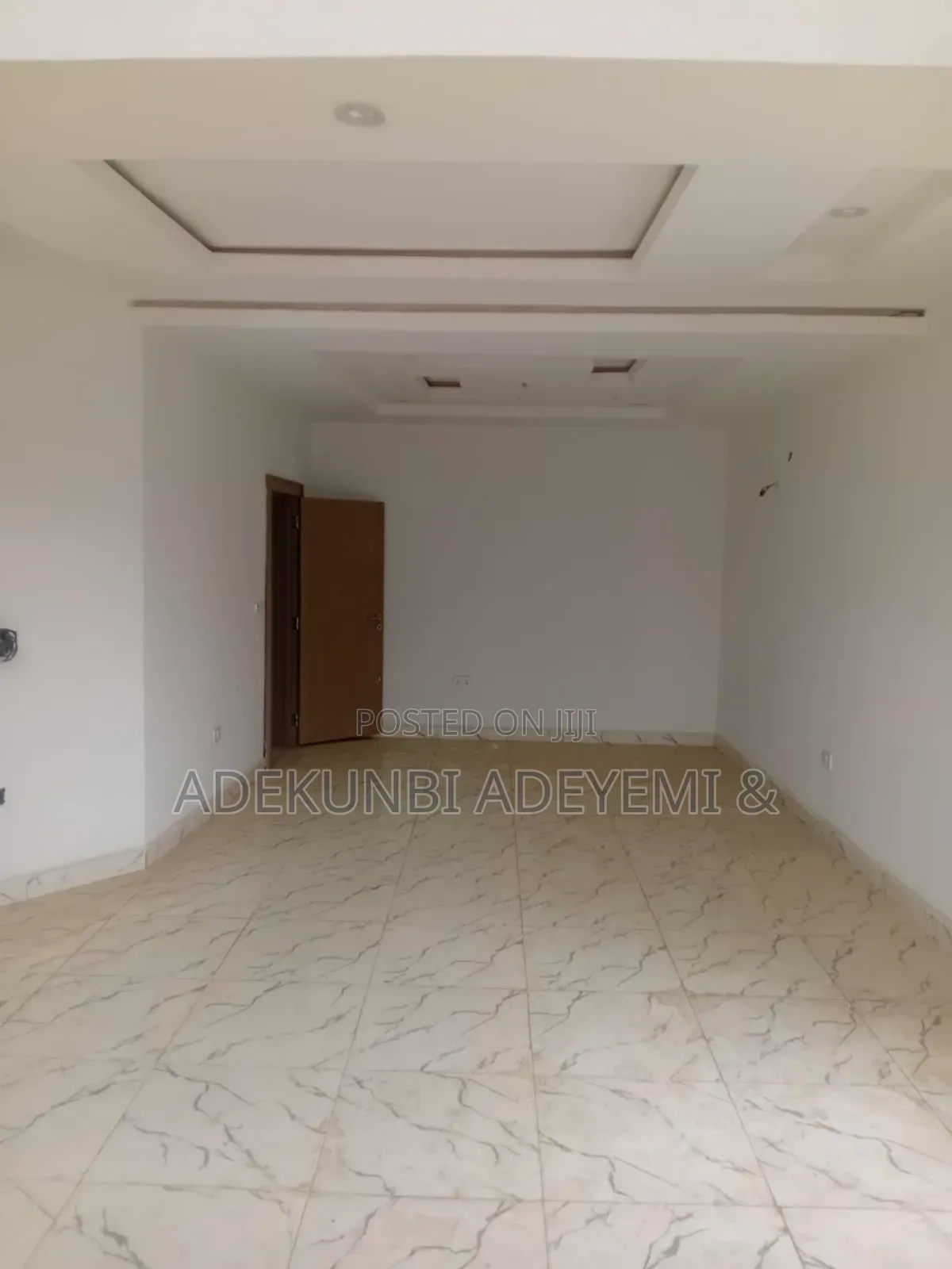 6bdrm Duplex in Jahi for sale in Jahi