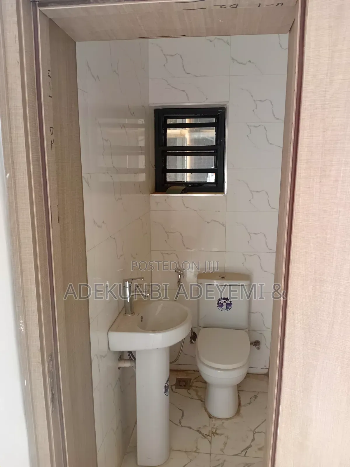 6bdrm Duplex in Jahi for sale in Jahi