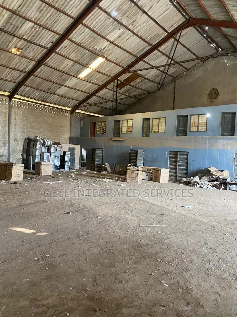 Warehouse for Sales in Oke-Afa