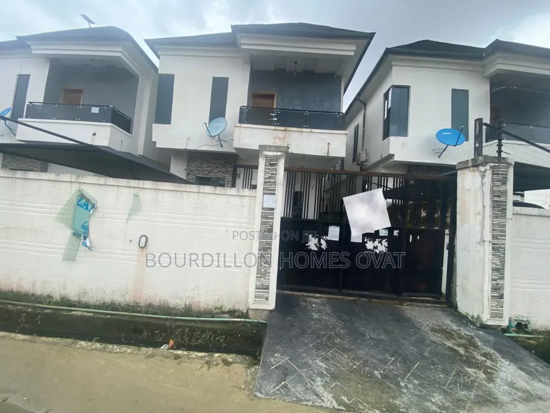 4bdrm Duplex in Ikota Villa Lagos for sale in Ikota