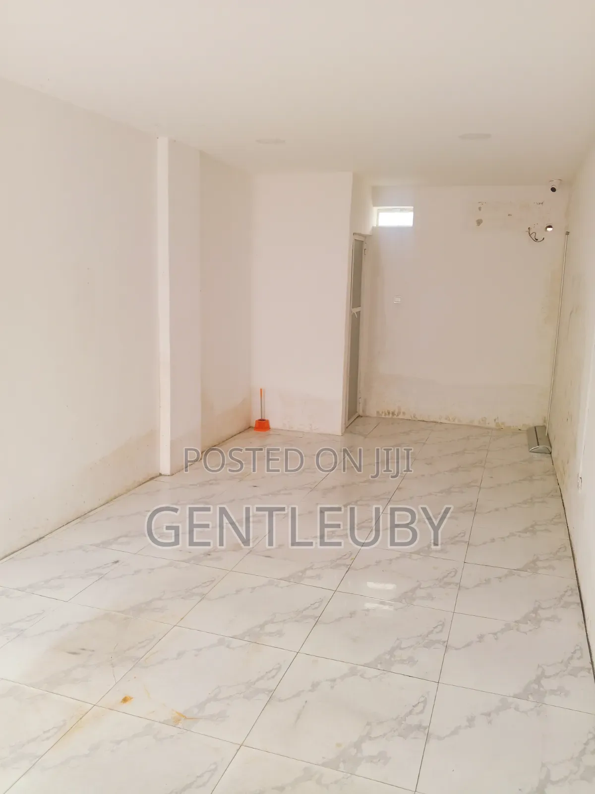 A 30 SQM Shop Space for Rent at Lekki Phase.1 in Lekki Phase 1