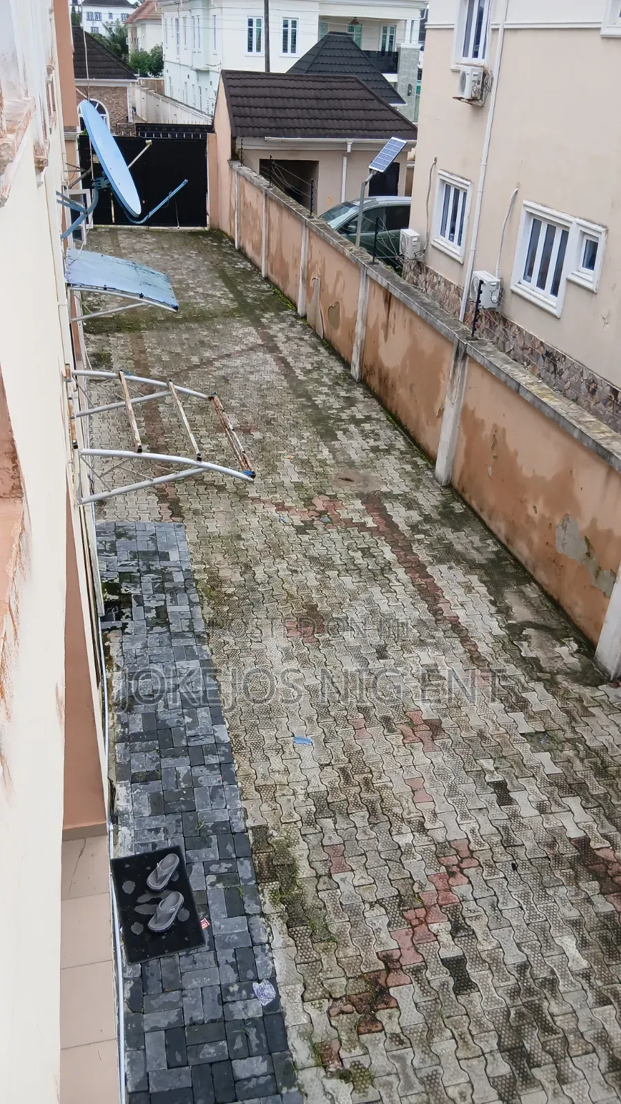 10bdrm Block of Flats in Billonian Estate, Awoyaya for sale in Awoyaya