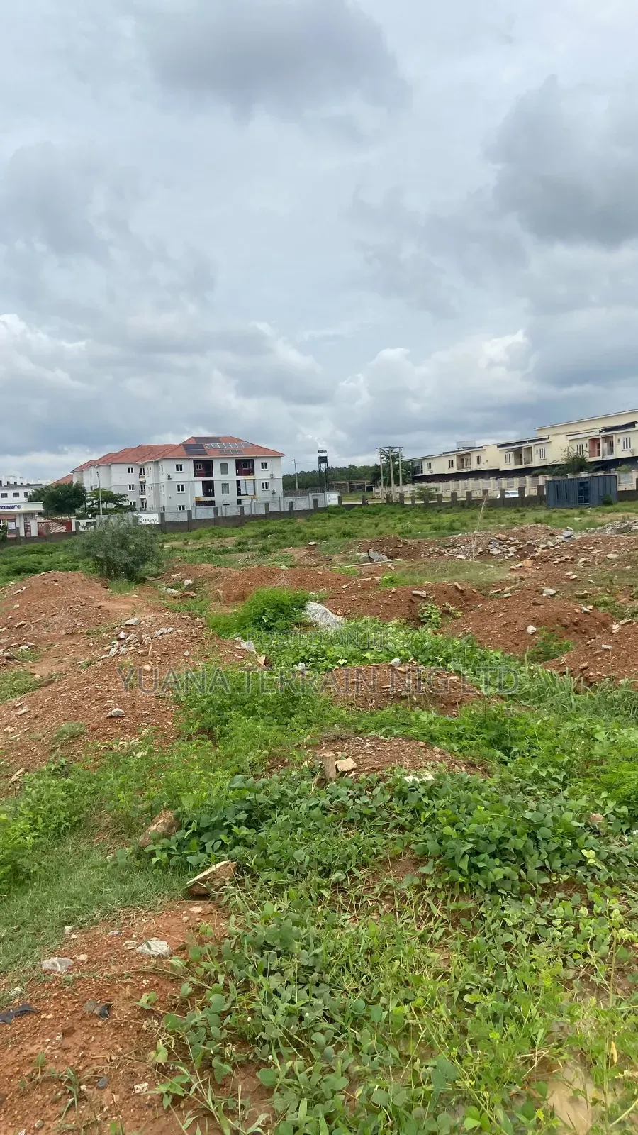 3bdrm Block of Flats in Marry Louise Estate, Mbora for sale in Mbora