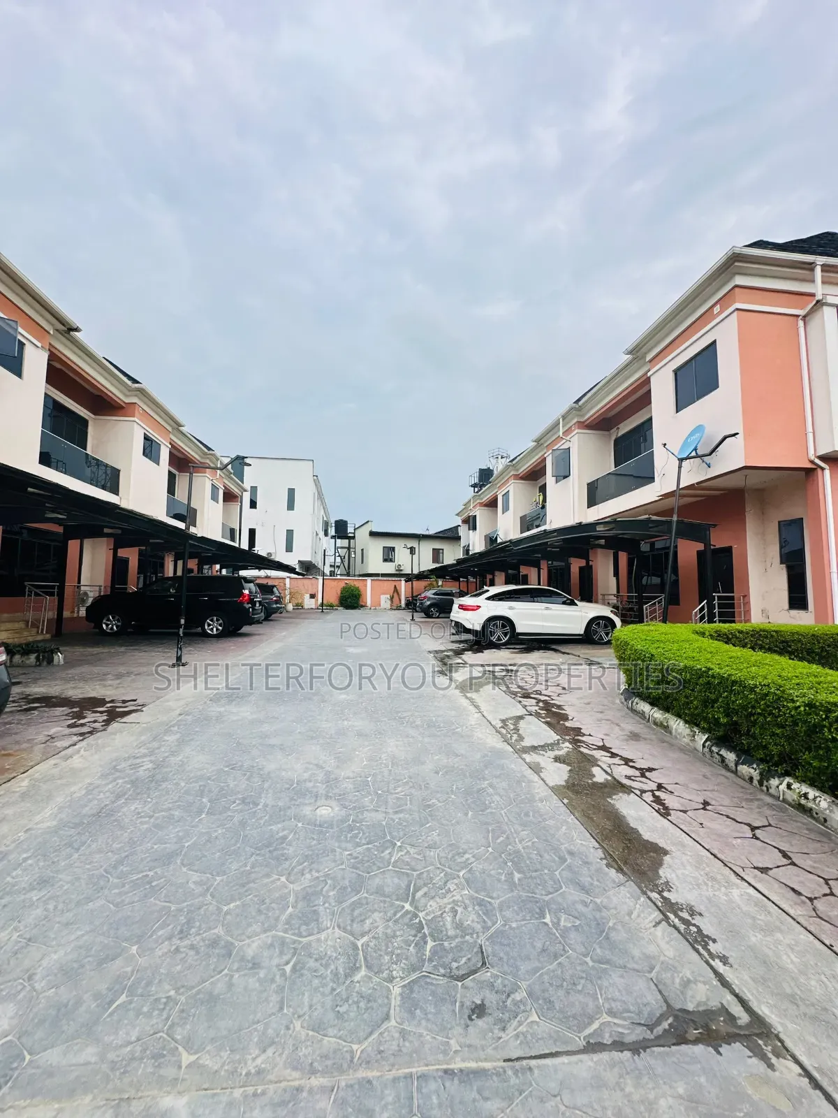 4bdrm Duplex in Ikate for rent in Ikate