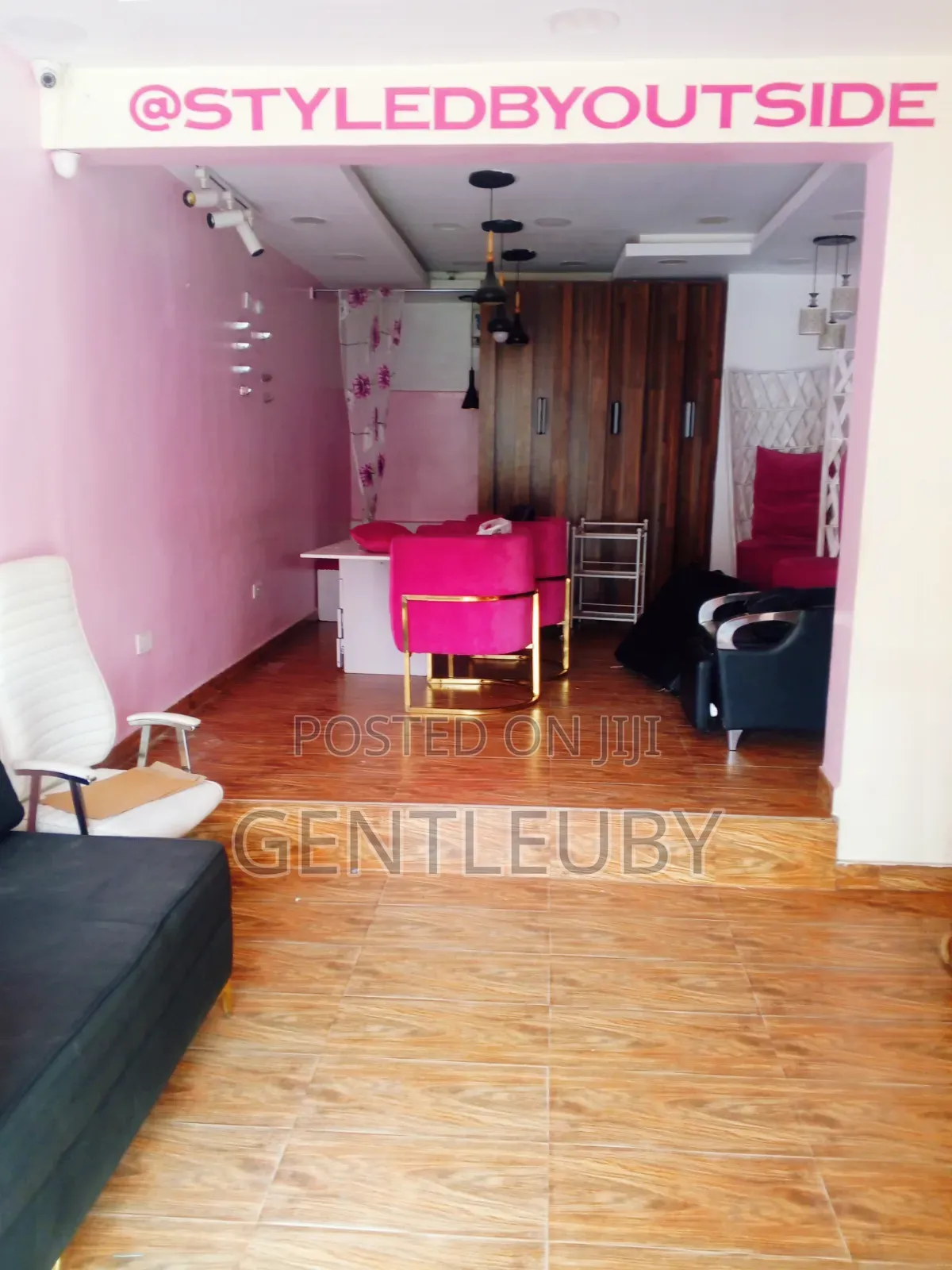 A 40 SQM Shop Space for Rent,Lekki Phase.1 in Lekki Phase 1