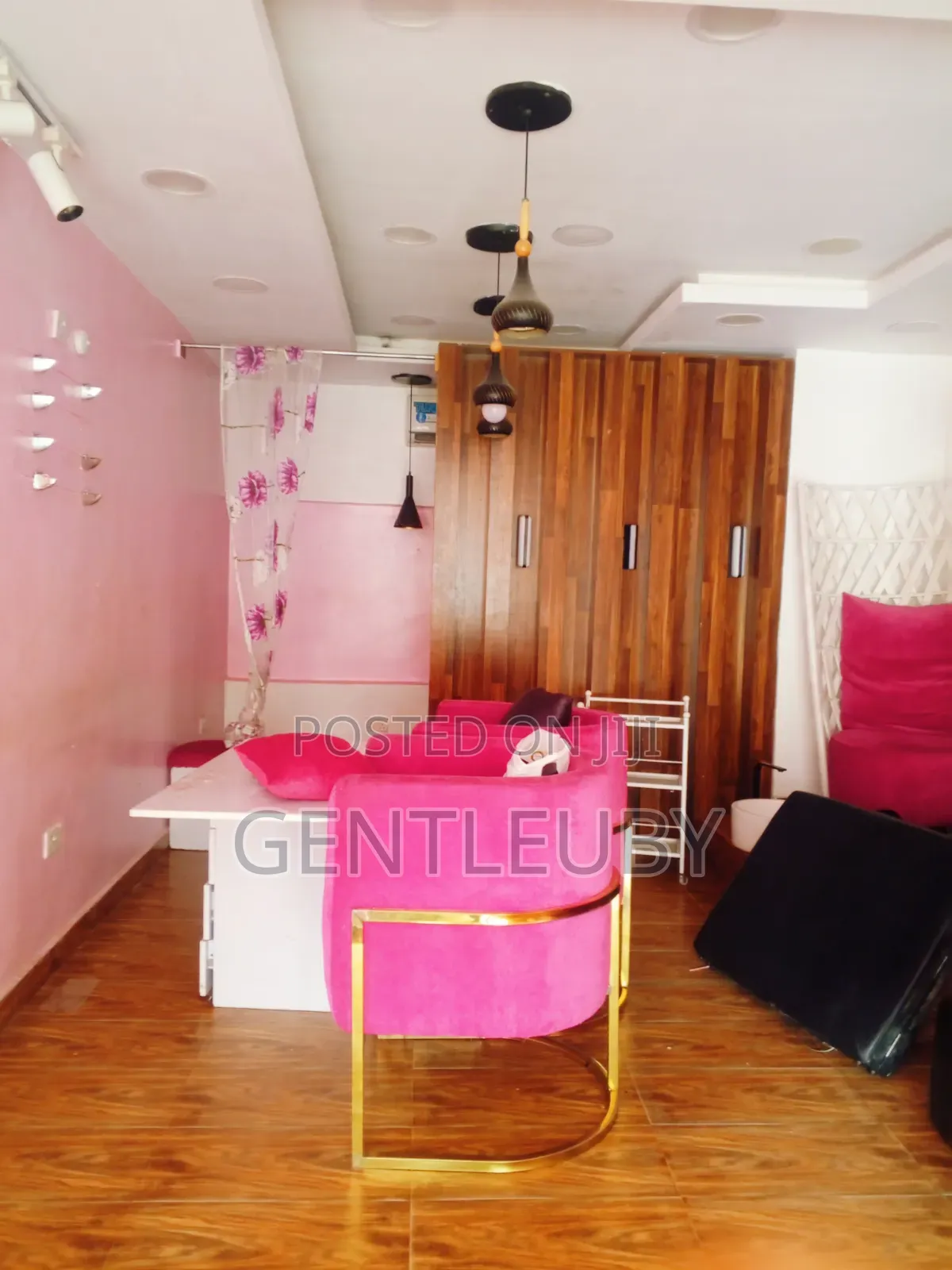 A 40 SQM Shop Space for Rent,Lekki Phase.1 in Lekki Phase 1
