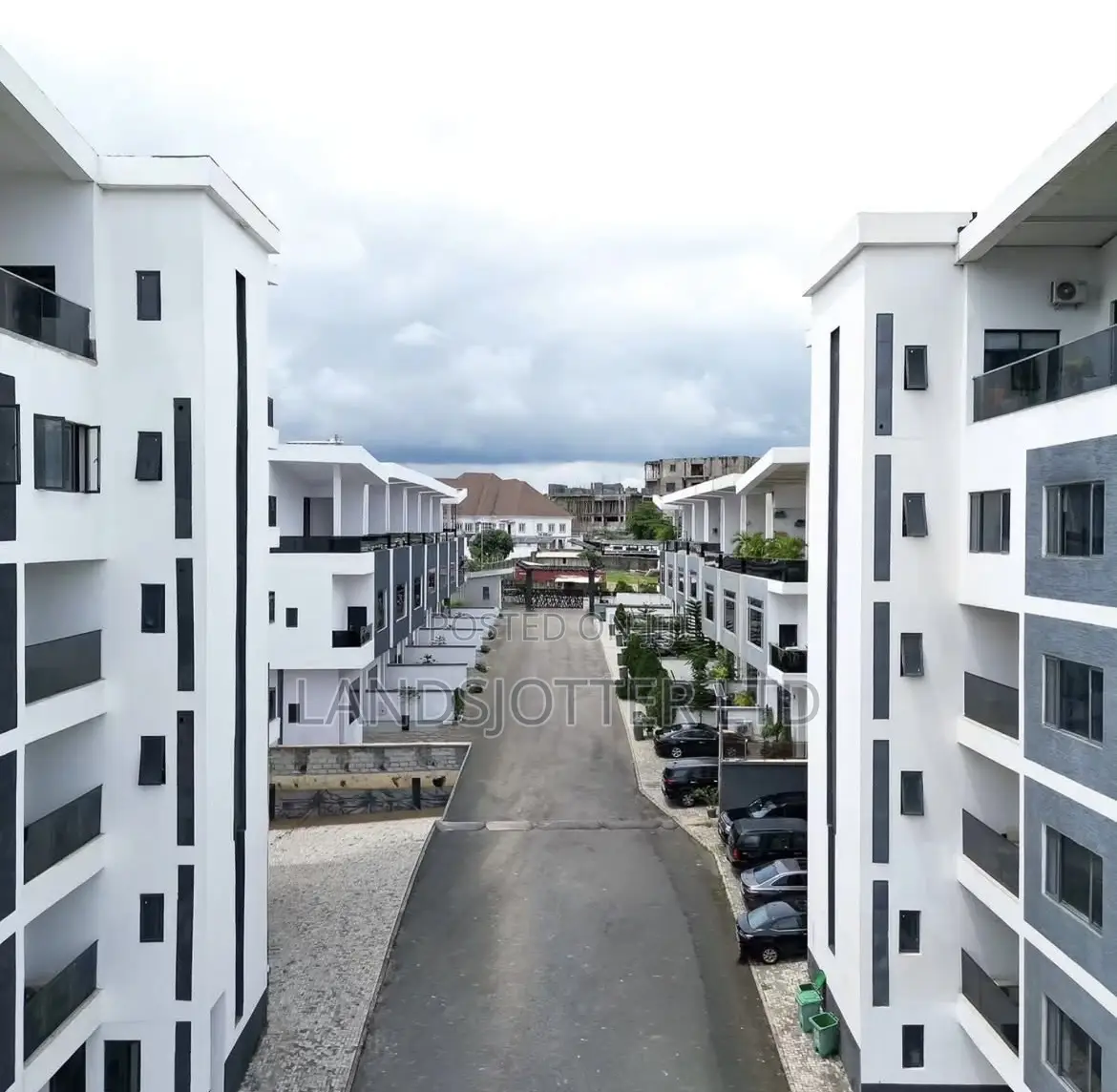 Furnished 4bdrm Duplex in Landsjotter Limited, Guzape District for sale in Guzape District