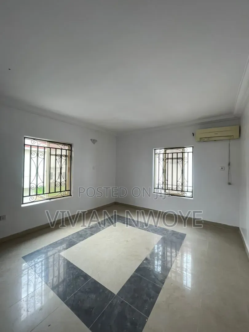 4bdrm Duplex in Crown Estate, Sangotedo for rent in Sangotedo