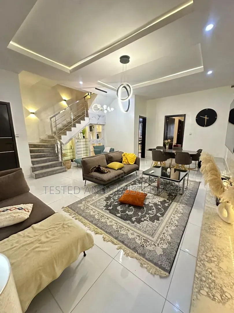 Furnished 4bdrm Duplex in Ikota for rent in Ikota
