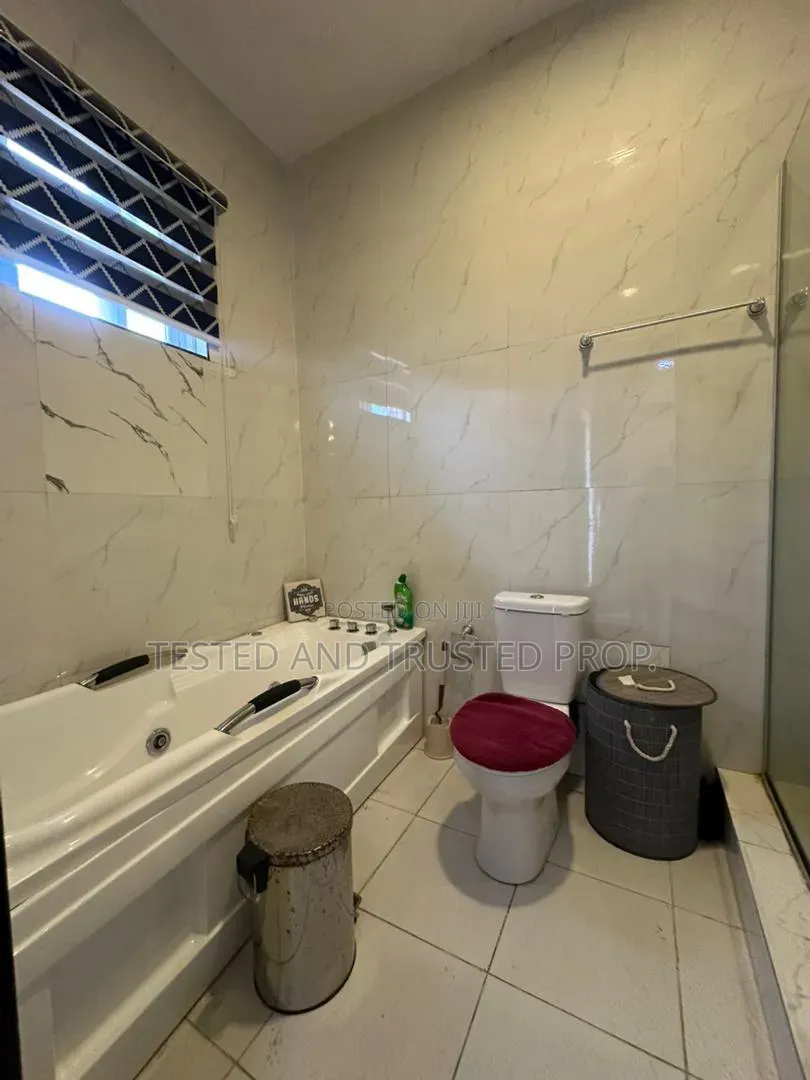 Furnished 4bdrm Duplex in Ikota for rent in Ikota