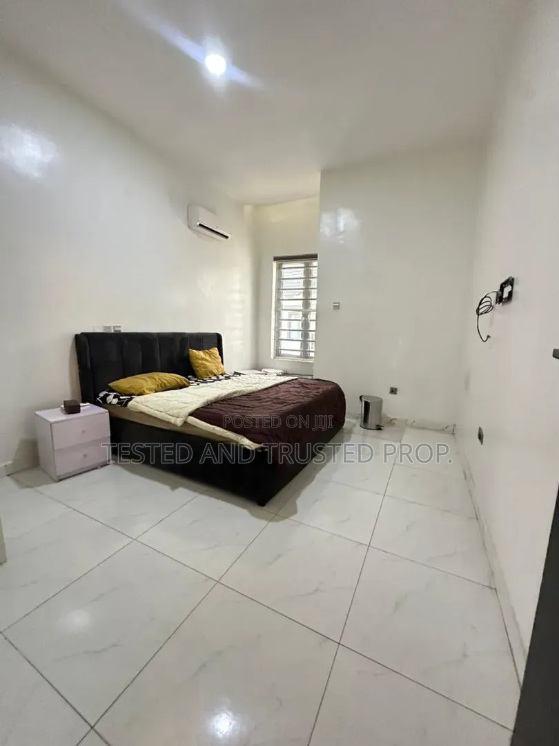 Furnished 4bdrm Duplex in Ikota for rent in Ikota