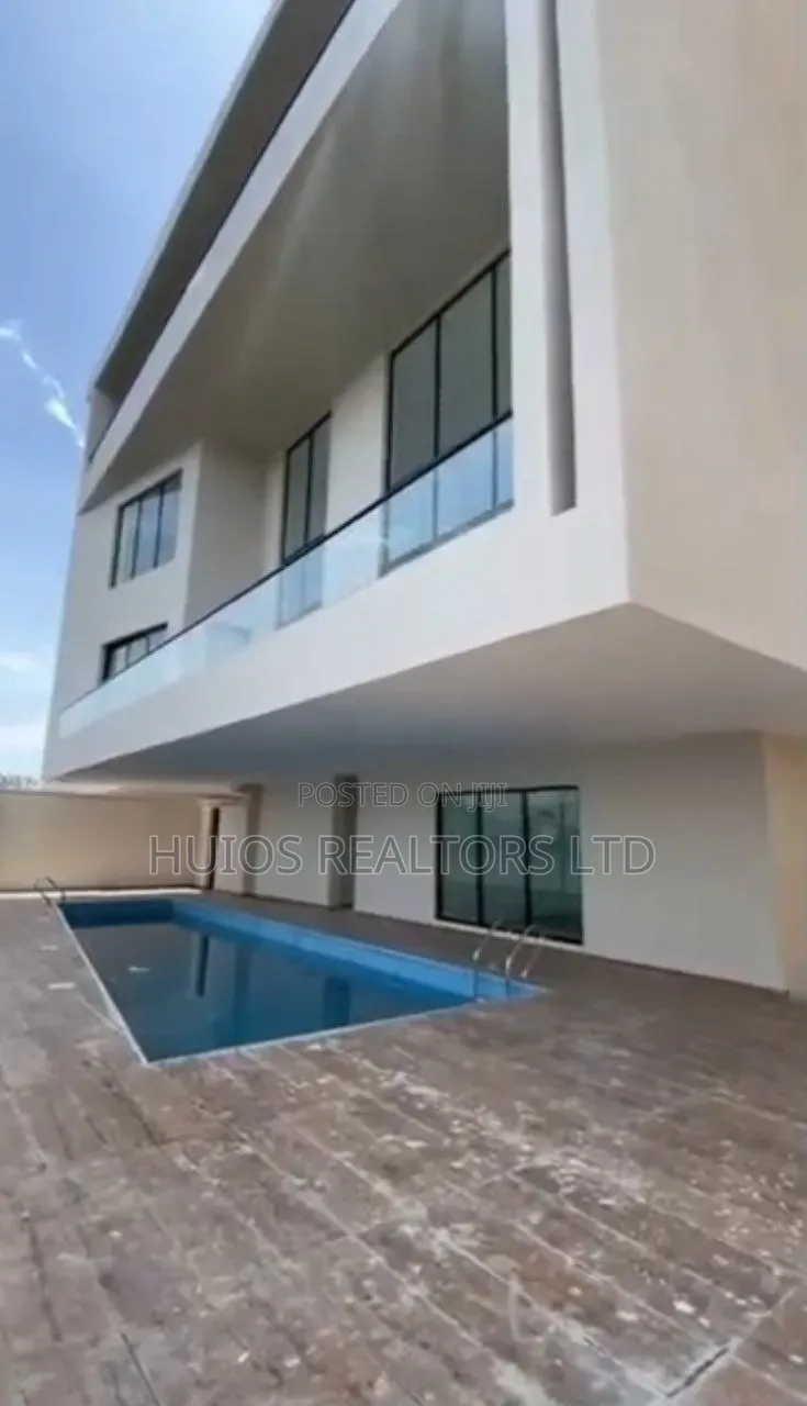 6bdrm House in Banana Island for sale in Banana Island
